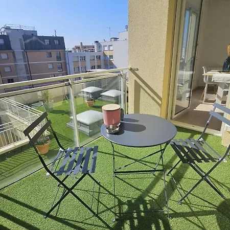 Apartment Hyper Centre With Garage Le Mans